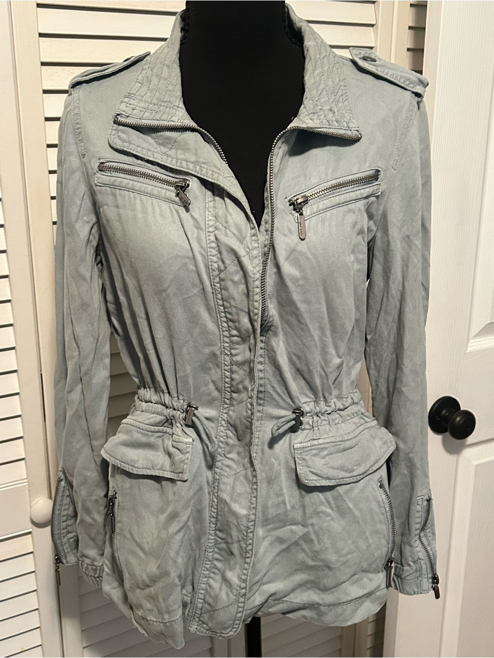 Light Green Women's Utility Jacket with Drawstring Waist